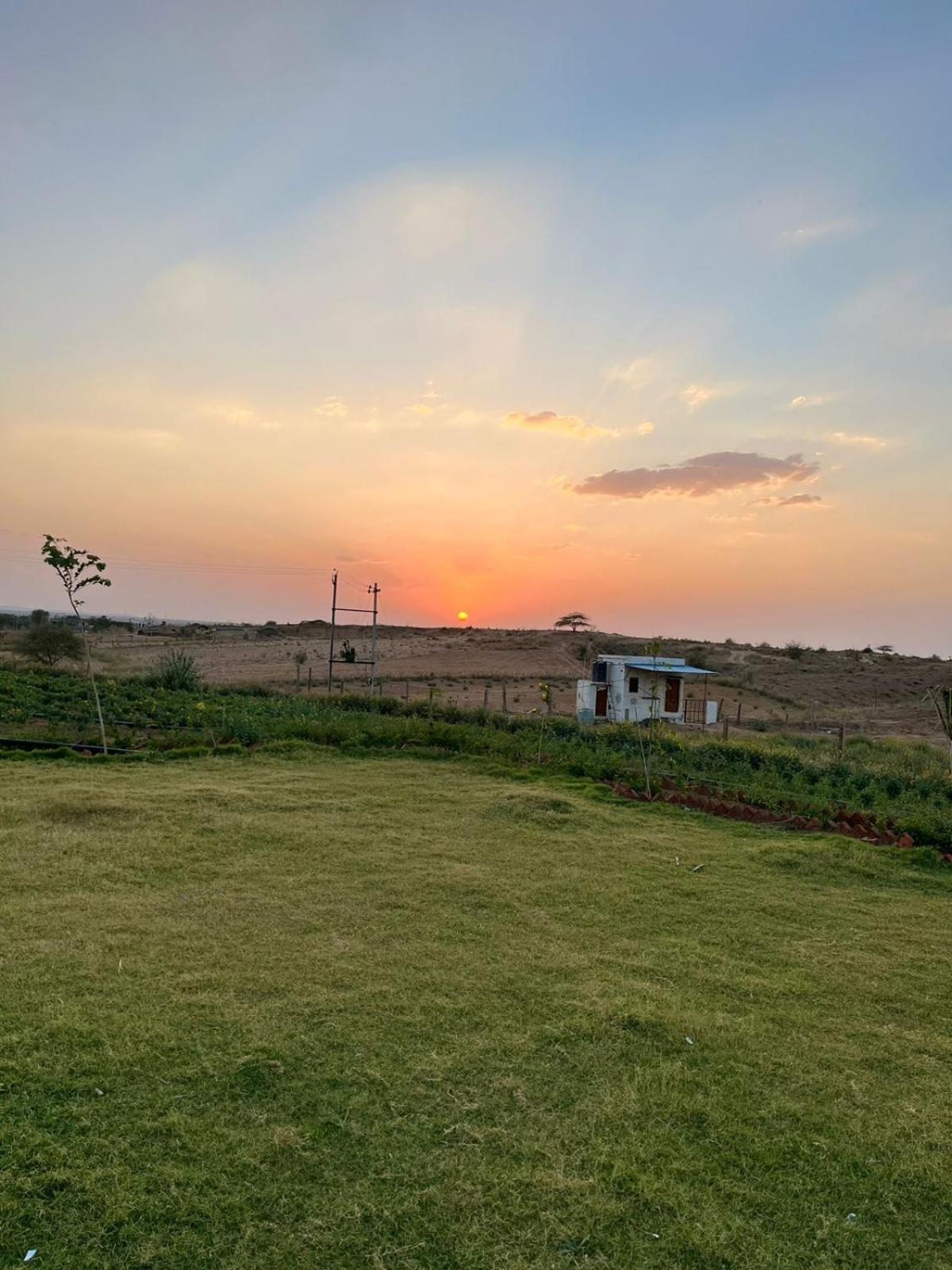 Narayana'S Abode Villa พุชการ์ ภายนอก รูปภาพ
